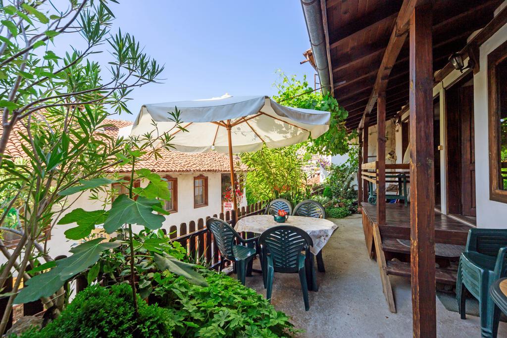 Hostel Pashov Veliko Tarnovo Kültér fotó